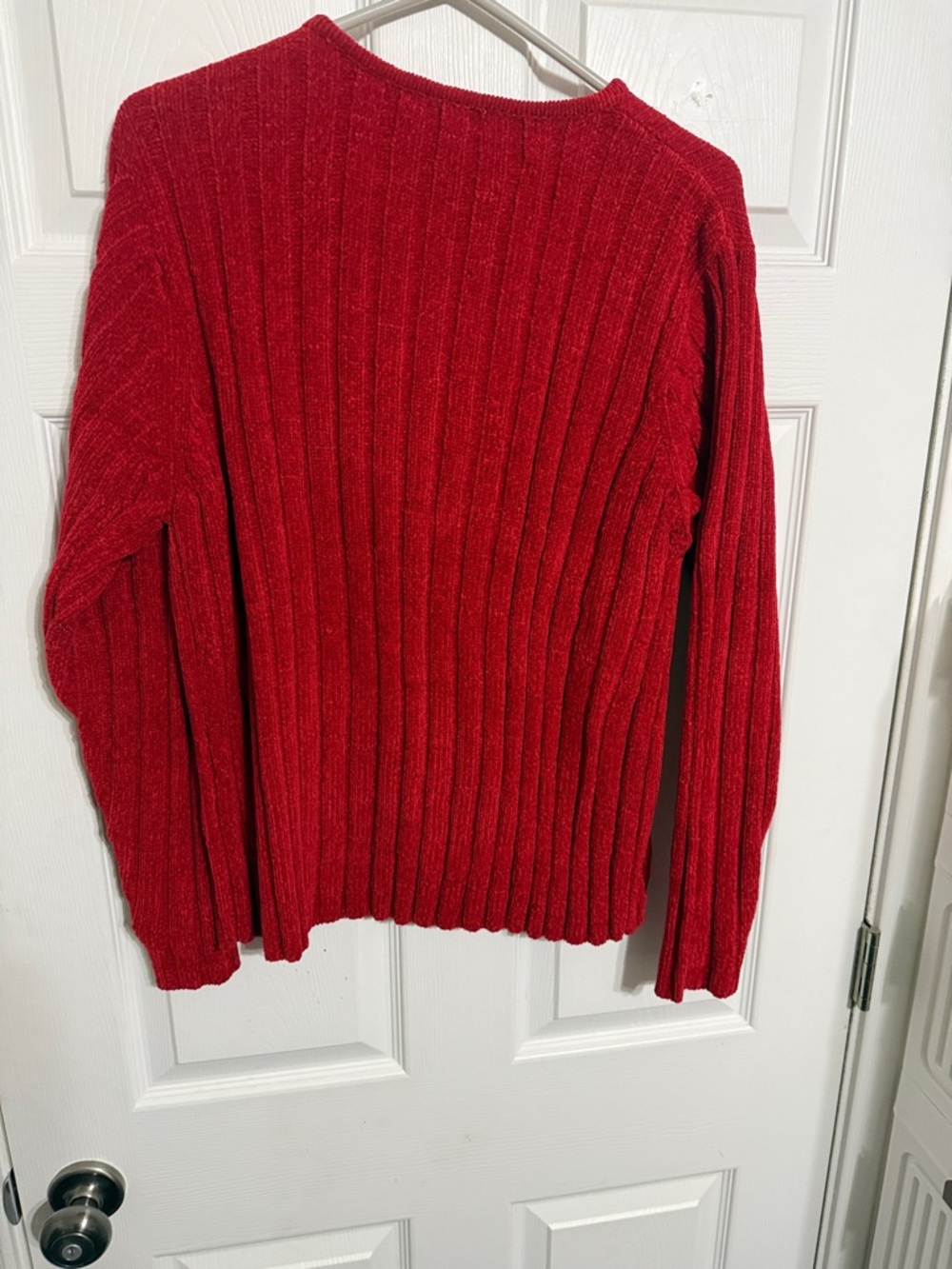 Classic Elements Red Ribbed Cardigan with Gold Buttons - Picture 3 of 4